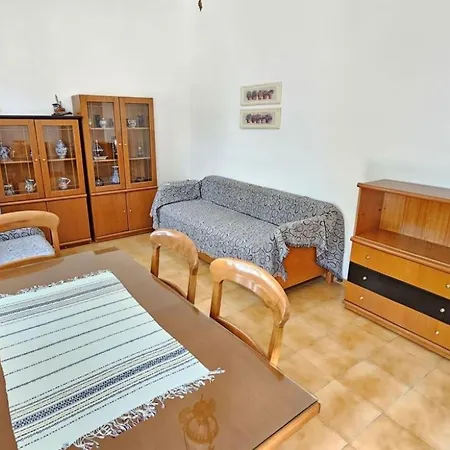 Calliope In Molos بيت للعطل